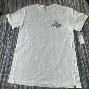 Quicksilver White T Shirt Size Large Short Sleeve Surf Size M